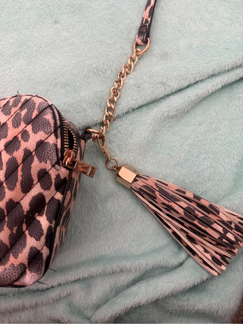 Aldo Leopard-Print Quilted Clutch in Blush and Black - Picture 3 of 5